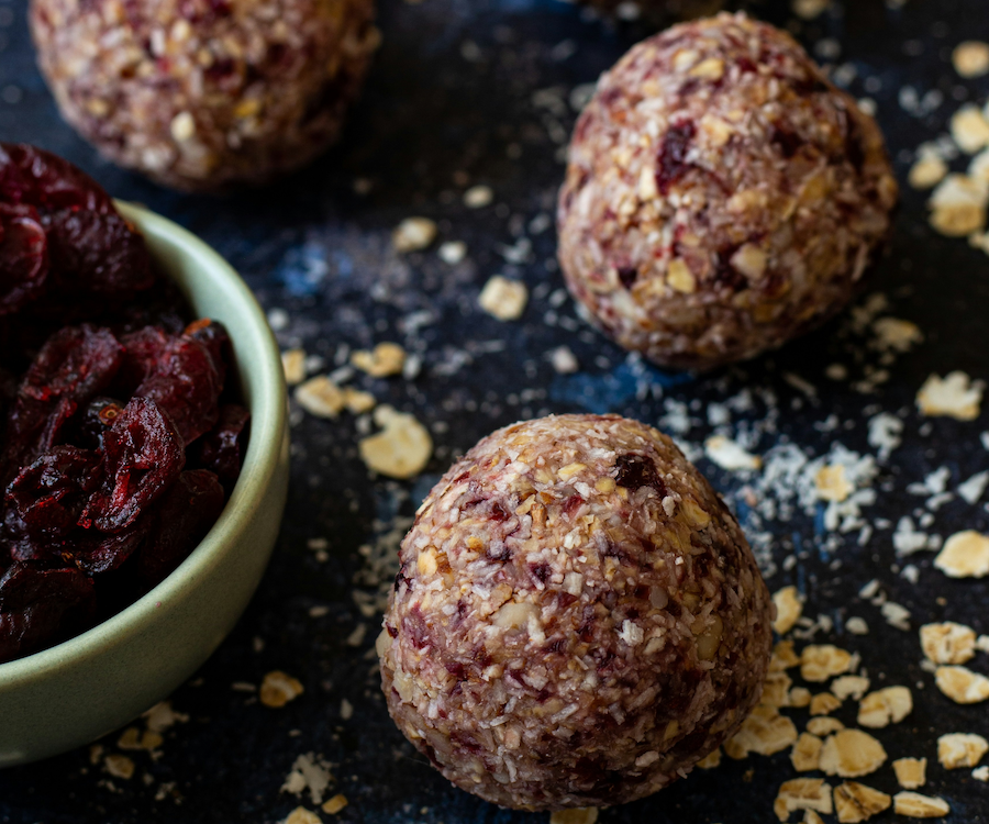 leckere Energie-Balls Rezepte auf Veganisiert